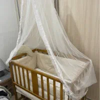 تخت کنار مادر نوزاد