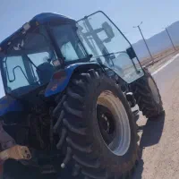 تراکتور نیوهلند|خودرو سنگین|سیاخ دارنگون, |دیوار