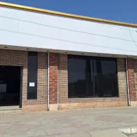 اجاره فروشگاه ۲۲۰ متر