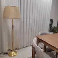 دو عدد آباژور ایستاده