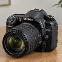 دوربین نیکون D7500
