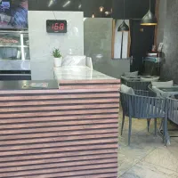 صندوقدار و باریستا و نیروی آشپزخانه و شف|استخدام خدمات فروشگاه و رستوران|ری, دولت‌آباد|دیوار