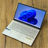 لپ‌تاپ Asus VivoBook K6500 / پرچمدار صفحه OLED