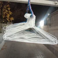 چوبکاد . چوب لباسی فلزی|بندرخت و رختآویز|تهران, تهرانپارس شرقی|دیوار