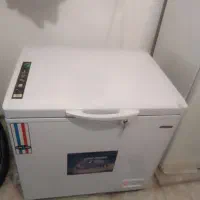 فریرز صندوقی درحد نو.ویک عدد یخچال ایران پویا