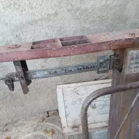 باسکول ترازو|کلکسیون اشیاء عتیقه|نهاوند, |دیوار