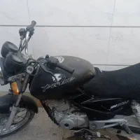 موتور پالس 180ccمدل 82