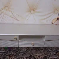 میز تلویزیون یا ال ای دی