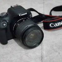 دوربین کنون2000d همراه سه پایه