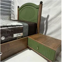 خ *حراج چکی|تخت و صندلی بچه|شاهرود, |دیوار