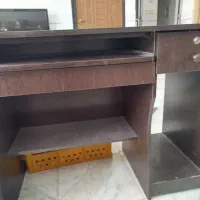 میز کامپیوتر سالم و بسیار تمیز در حدنو|میز تحریر و کامپیوتر|خمینی‌شهر, |دیوار