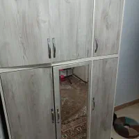 دلاور و کمد|جاکفشی، کمد، دراور|سمنان, |دیوار