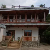 ویلا اجاره ای در اطاقور جاده بلوردکان عمارت چای|اجارهٔ کوتاه‌مدت ویلا و باغ|اطاقور, |دیوار