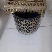 جای دستمال کاغذی و سطل زباله
