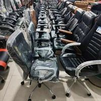 صندلی گردان اداری کارشناسی