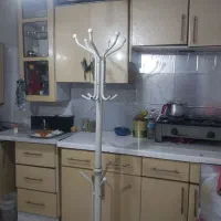 چوب لباسی پایه سنگی