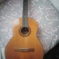 گیتار آکوستیک. اسپانیایی اصل مارک رودریوگویز .