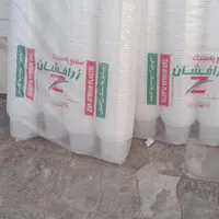 یک بار مصرف|ظروف نگهدارنده، پلاستیکی، یک‌بارمصرف|بم, |دیوار
