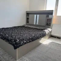 تخت دونفره