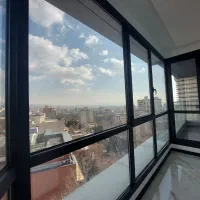 ۸۵متر مدرن،  برند،  پارکینگ مازاد