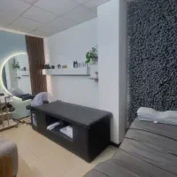اجاره صندلی و تخت در همه لاین های زیبایی