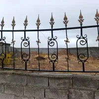 نرده برای دیوار