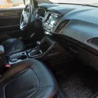 جک اس ۵ JAC S5