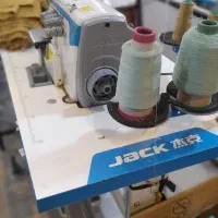 چرخ خیاطی زیگزال 4 نخ جک مدل  E4sفروشی