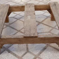 چهار پایه چوبی|کلکسیون اشیاء عتیقه|سبزوار, ولیعصر (نجار آباد)|دیوار