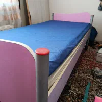 تخت خواب نوجوان