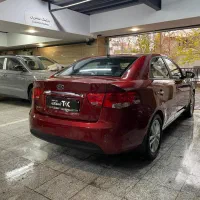 تجارت خودرو خسروانی//سراتو سایپایی|خودرو سواری و وانت|تهران, حکمت|دیوار