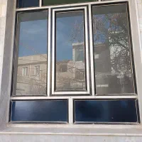 درب .پنجره آلومنیومی سالم
