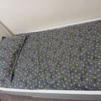 تشک تک نفره همراه با رو تختی و روبالشی