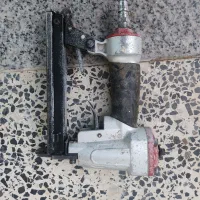 میخ کوب.منگنه کوب|ابزارآلات|مرودشت, فاز اول شهرک فرهنگیان|دیوار