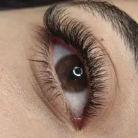 خدمات مژه و ناخن با تخفیف ۲۰٪|خدمات آرایشگری و زیبایی|شیراز, ریشمک|دیوار