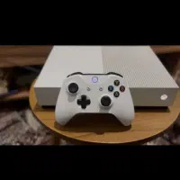 کنسول بازی xbox one s 1t درحدنو کم‌کار