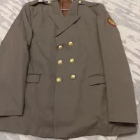 کت و پیراهن نظامی