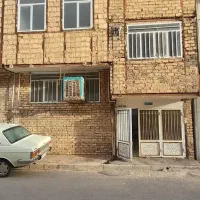 منزل فروشی دوطبقه و نیم حکمت جنوبی