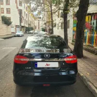 جک j5 اتومات مدل ۹۶ بیرنگ مانیتوردار|خودرو سواری و وانت|رشت, نیکمرام|دیوار