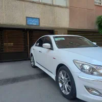 هیوندای جنسیس سدان، مدل ۲۰۱۲