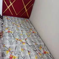 دو عدد تخت یک نفره با تشک