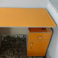 میز تحریر و مطالعه کاملا نو
