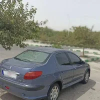 ۲۰۶ اس‌دی مدل ۸۹ ، رنگ آبی متالیک یا کاربنی|خودرو سواری و وانت|مشهد, کوه سنگی|دیوار