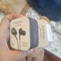 دو عدد هندزفری سامسونگ دو رنگ