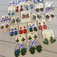 گوشواره های سنگدار رنگی