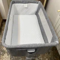 تخت  نوزادی کنار مادر مدل ویرا دلیجان در حد نو|تخت و صندلی بچه|آمل, |دیوار