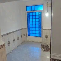 منزل باقابلیت تجاری قدیمی ولی بازسازی شده