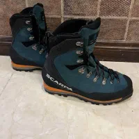 کفش کوهنوردی اسکارپا