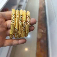 تک پوش زیتون بدلیجات رایا روبرو پله برقی سمت چپ