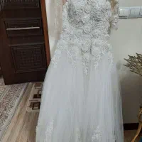 لباس عروس کار شده همراه با تور سر کارشده|لباس|تهران, والفجر (افسریه)|دیوار
